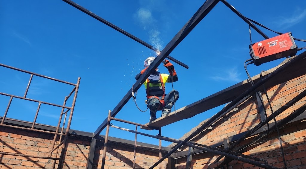 Estructuras Metálicas